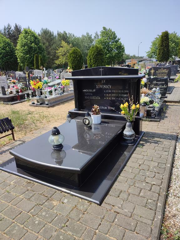 Małgorzata Rowińska 1958 Koronowo - Grobonet - Wyszukiwarka osób pochowanych