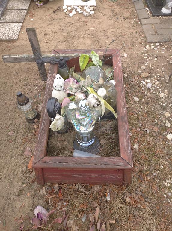 Kamil Fertykowski 2002 Koronowo - Grobonet - Wyszukiwarka osób pochowanych