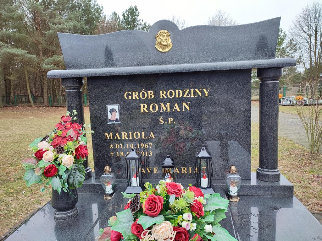Grób Mariola Maria Roman